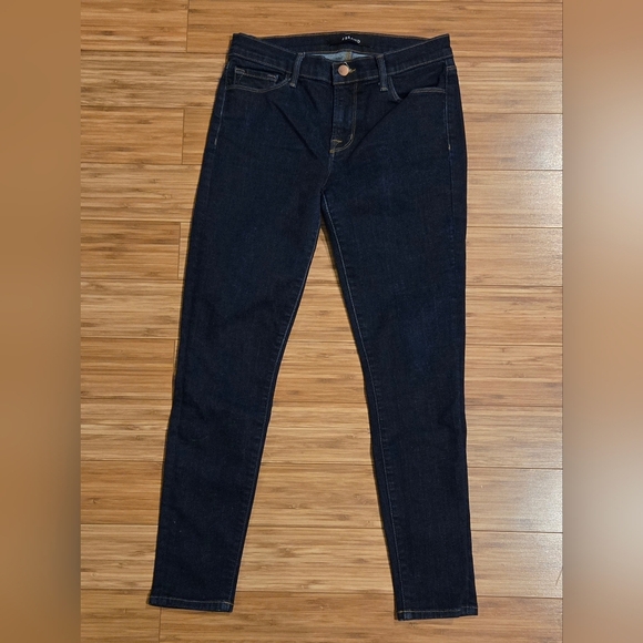 NWOT J Brand Blue Jeans - Picture 1 of 6